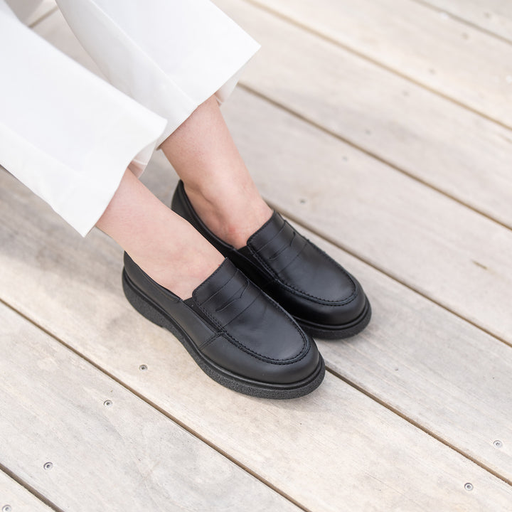 KREPPI Naisten loaferit