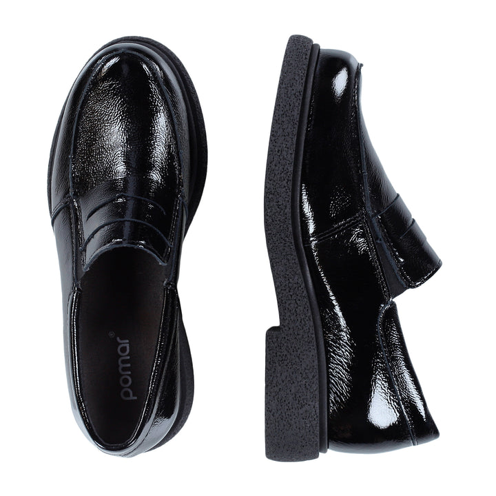 KREPPI Naisten loaferit