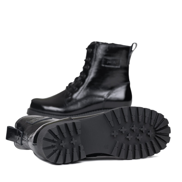 KARA Naisten lakerimaiharit