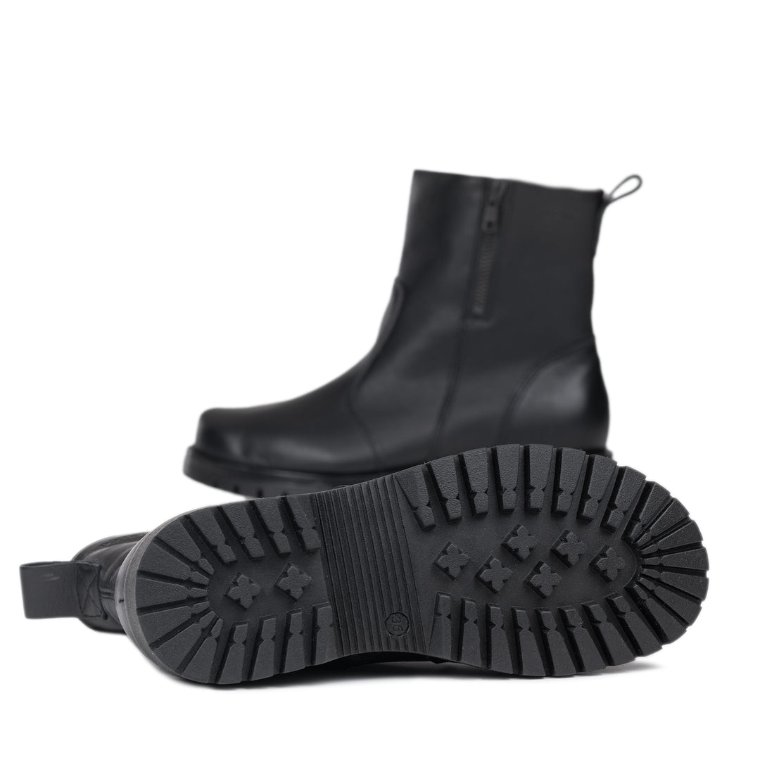 TASSU Naisten nilkkurit