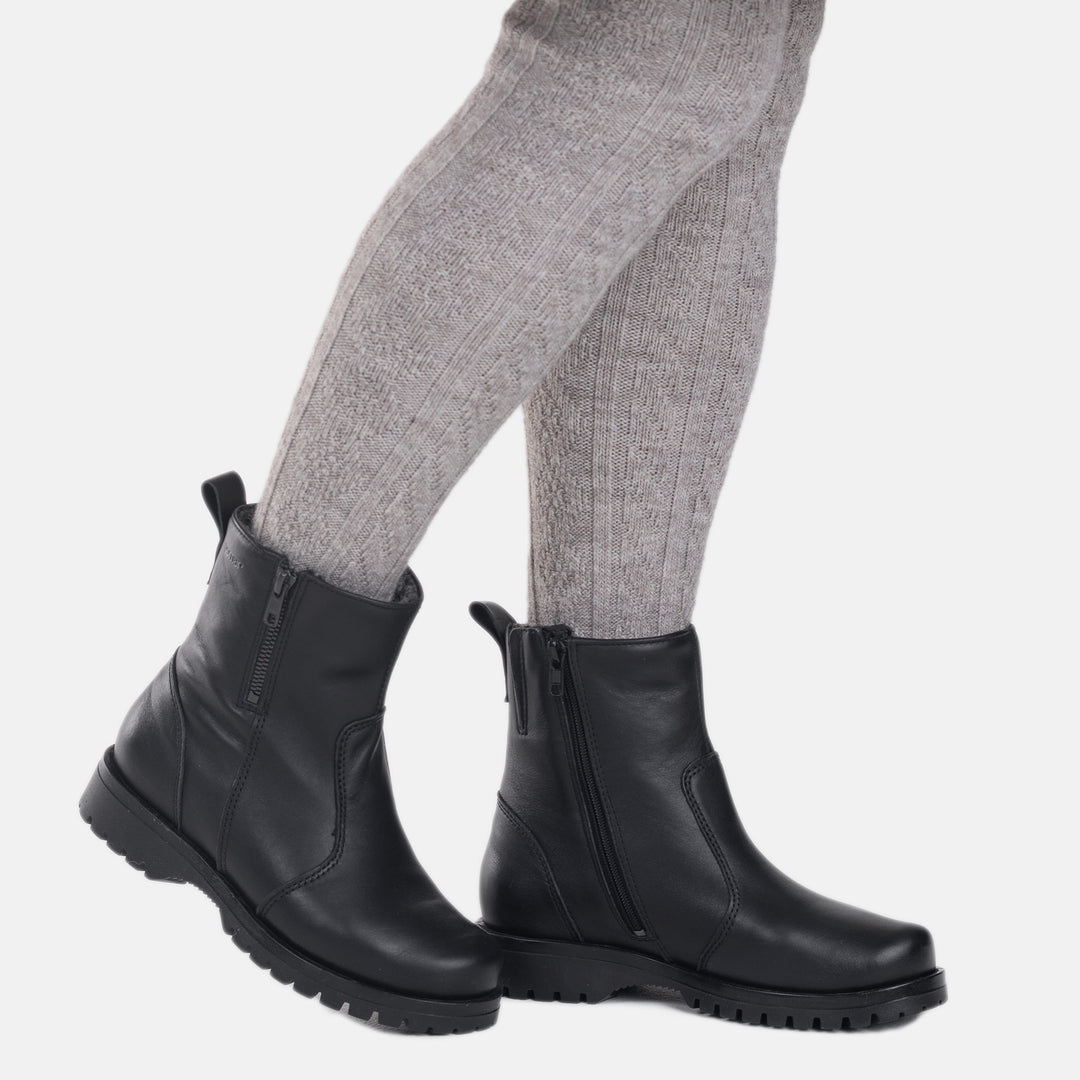 TASSU Naisten nilkkurit