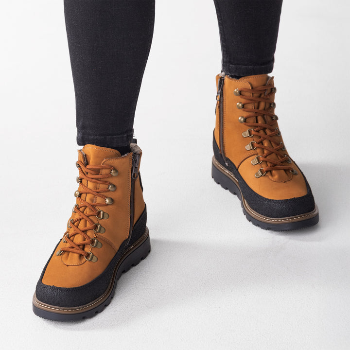 SARI Naisten Pomar+ GORE-TEX® talvikengät