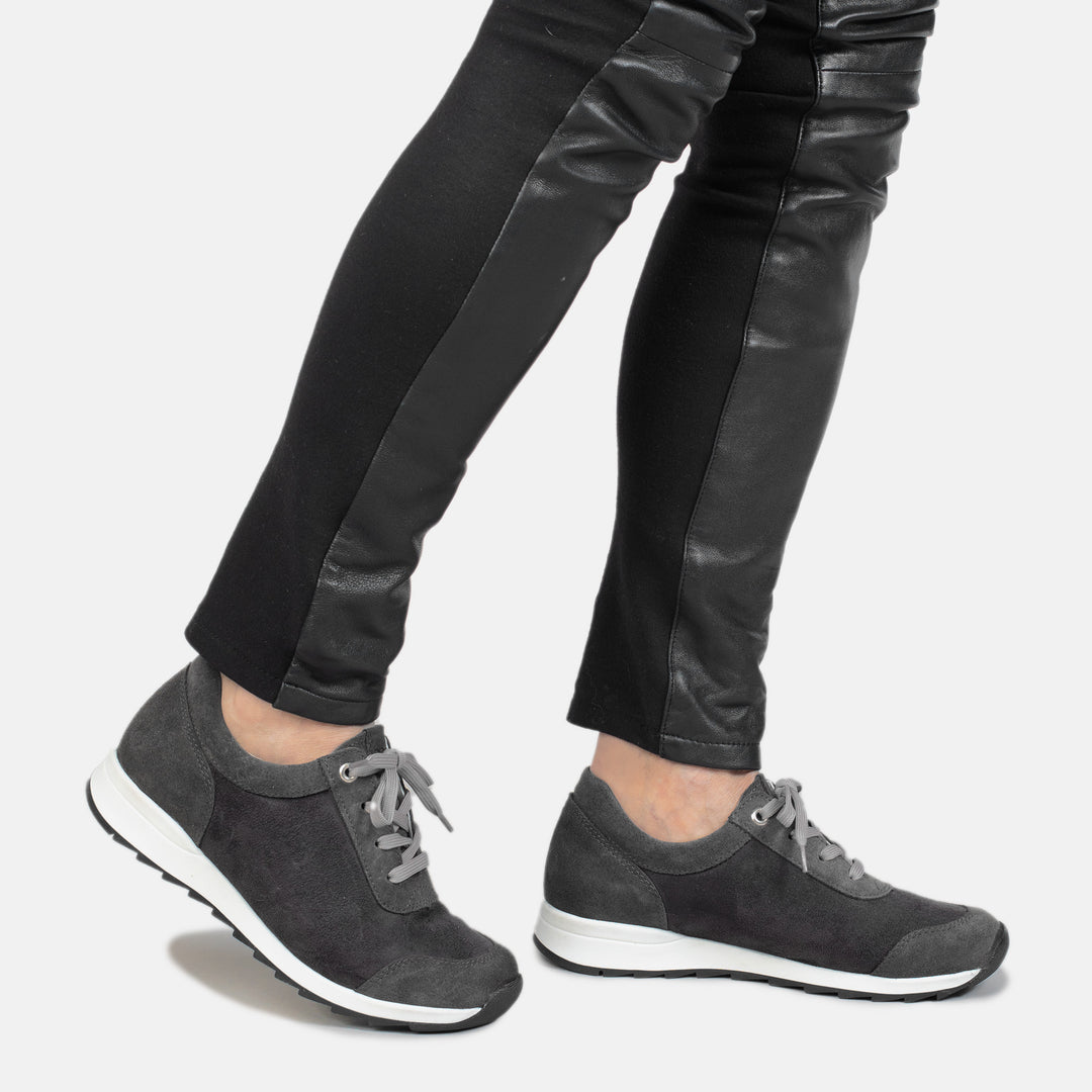 LUOTO Naisten stretch sneakerit