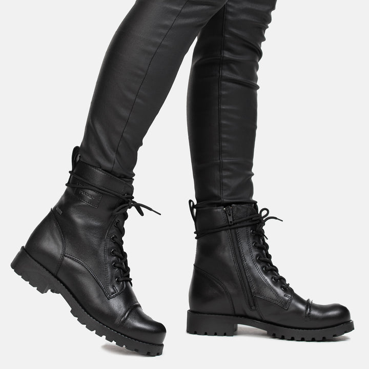 KARA Naisten GORE-TEX® maiharit