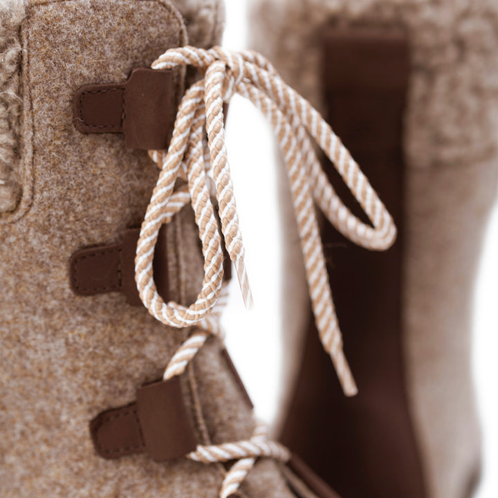 RIEKKO Naisten GORE-TEX® saappaat nastapohjalla