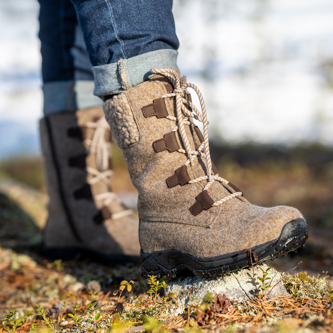 RIEKKO Naisten GORE-TEX® saappaat nastapohjalla