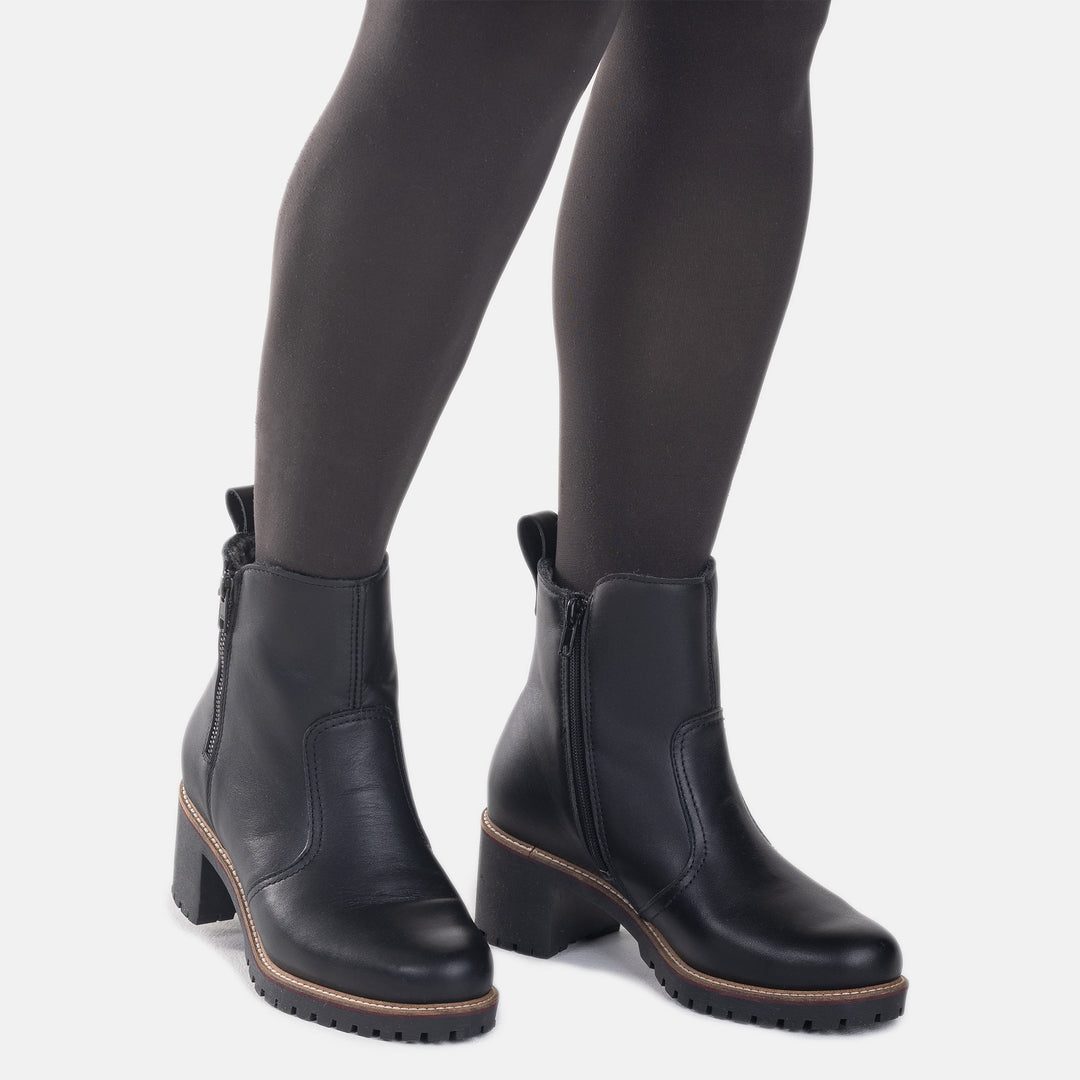 ARO Naisten GORE-TEX® nilkkurit