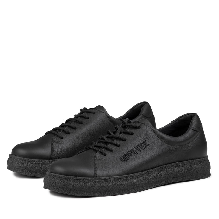OIVA GORE-TEX® sneakerit