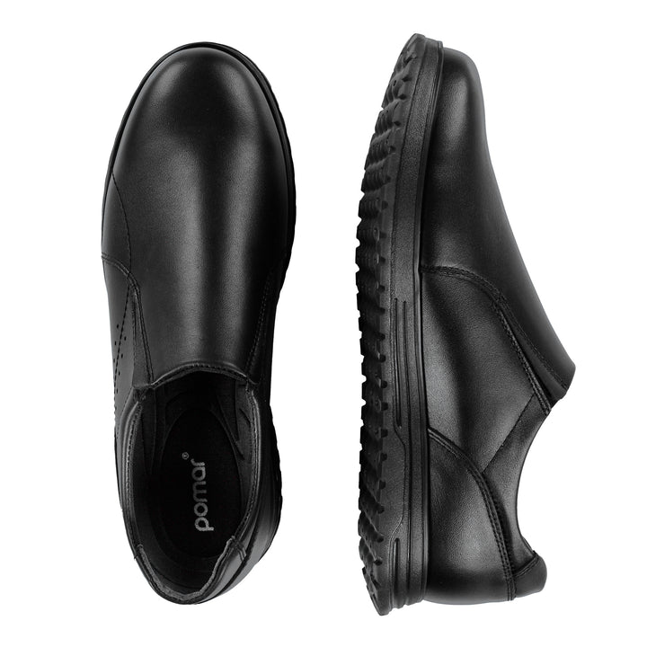 NAAKKA Miesten loaferit