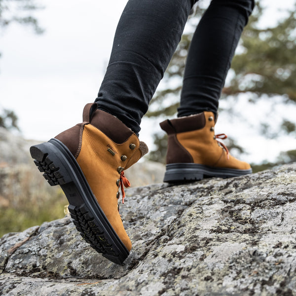 NAAVA Naisten GORE-TEX® nilkkurit